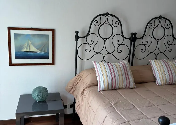 The Window On Apartment Bellano