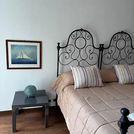 The Window On Apartamento Bellano