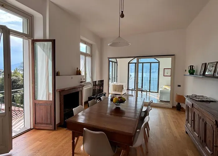 Apartman The Window On